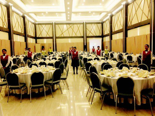 Lulus SMK, Isi Industri Pariwisata Yuk!