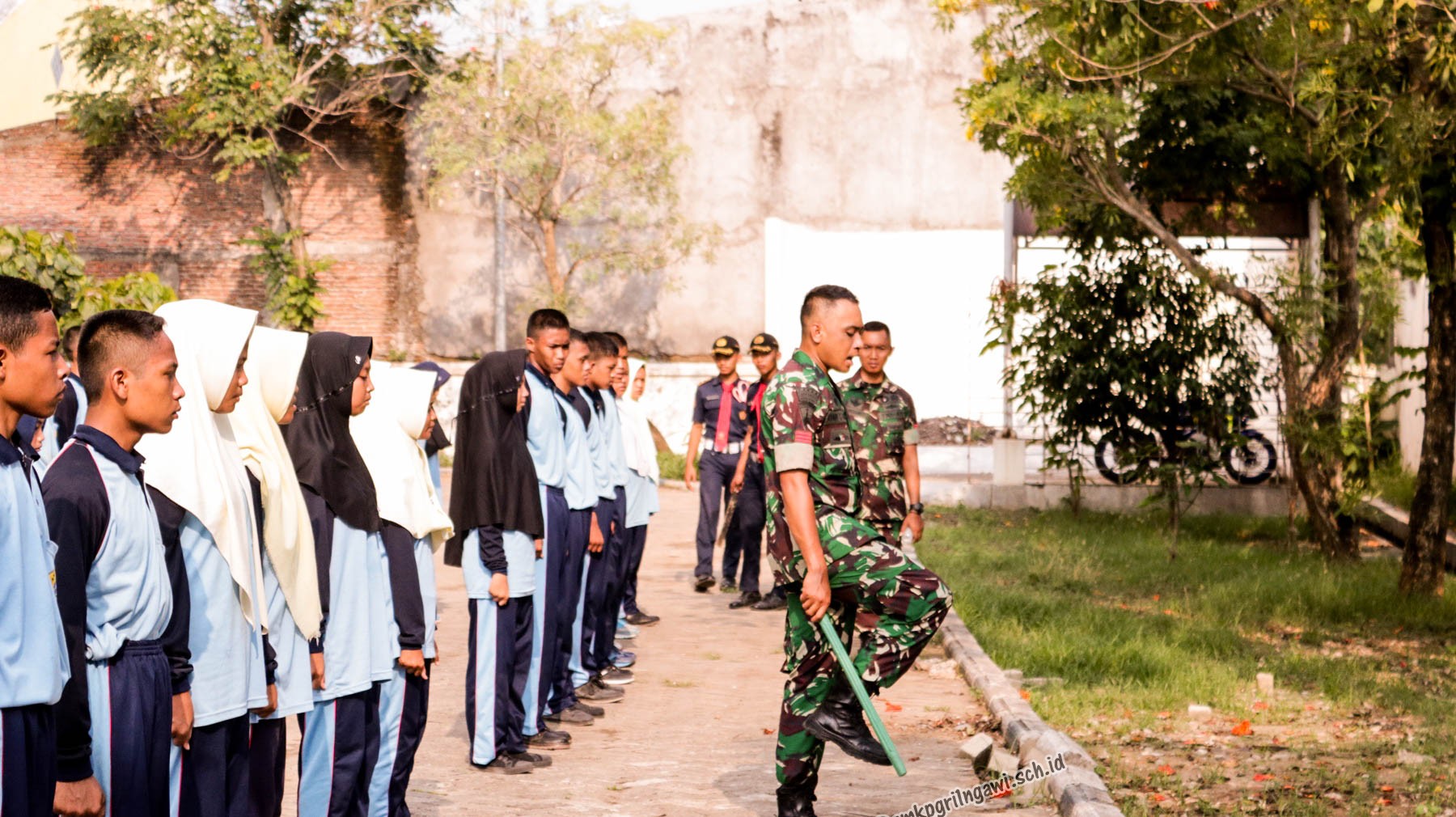 Diklat Taruna dan Taruni Grisa TAGRISA oleh Batalyon Infanteri Para Raider 501/Bajra Yudha
